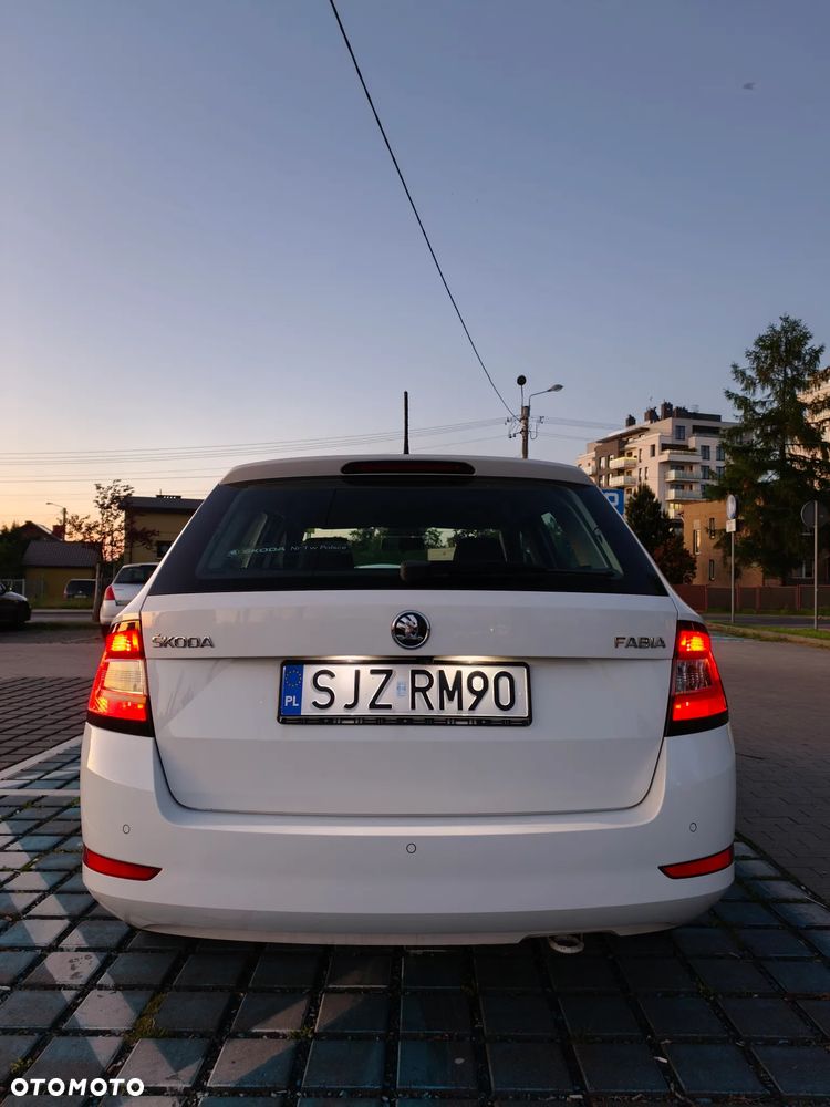 Skoda Fabia 1.0 TSI Ambition - 7