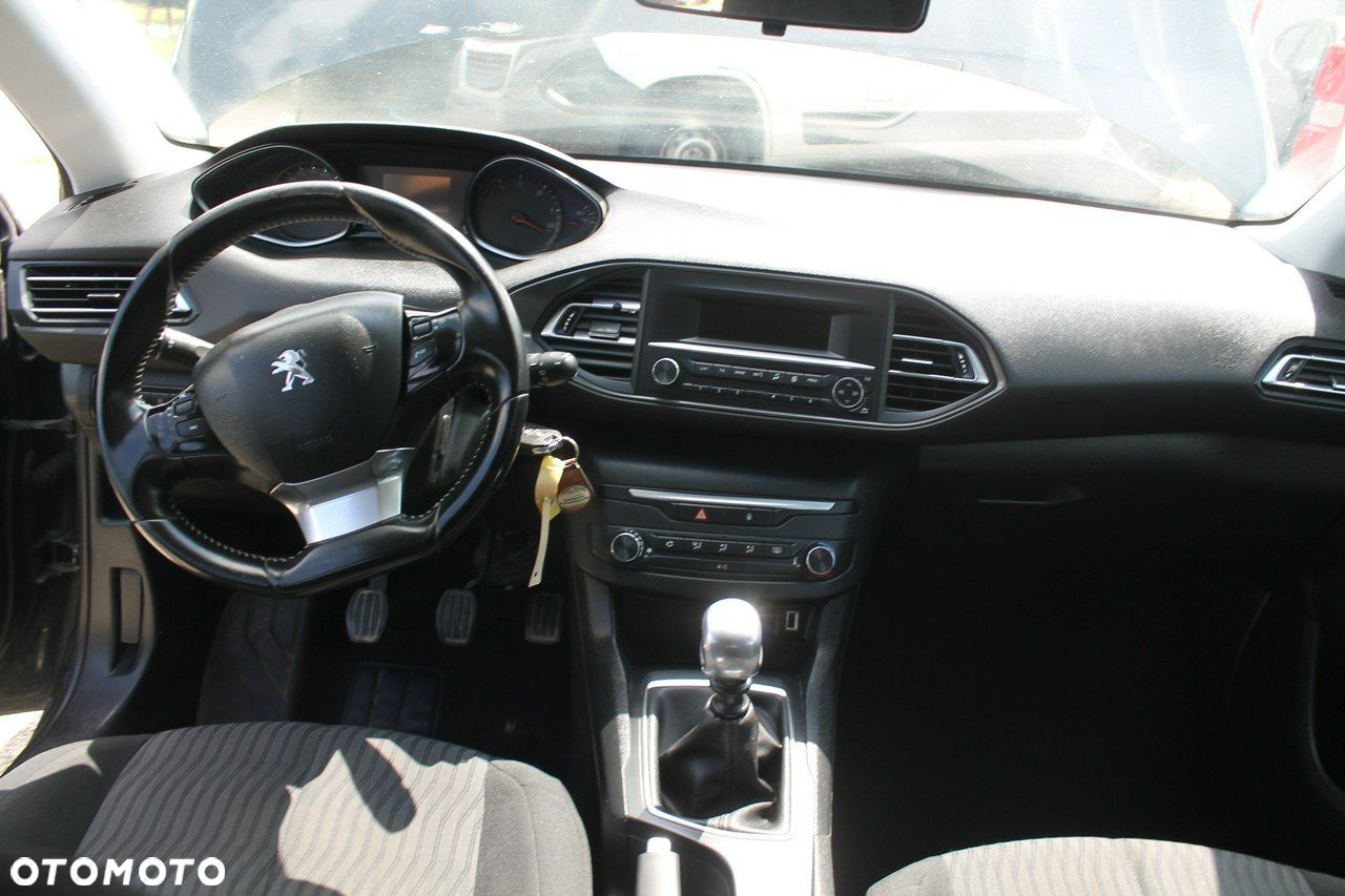 Peugeot 308 - 11