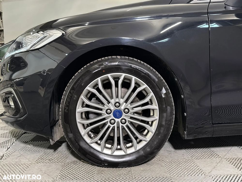 Ford Mondeo - 14