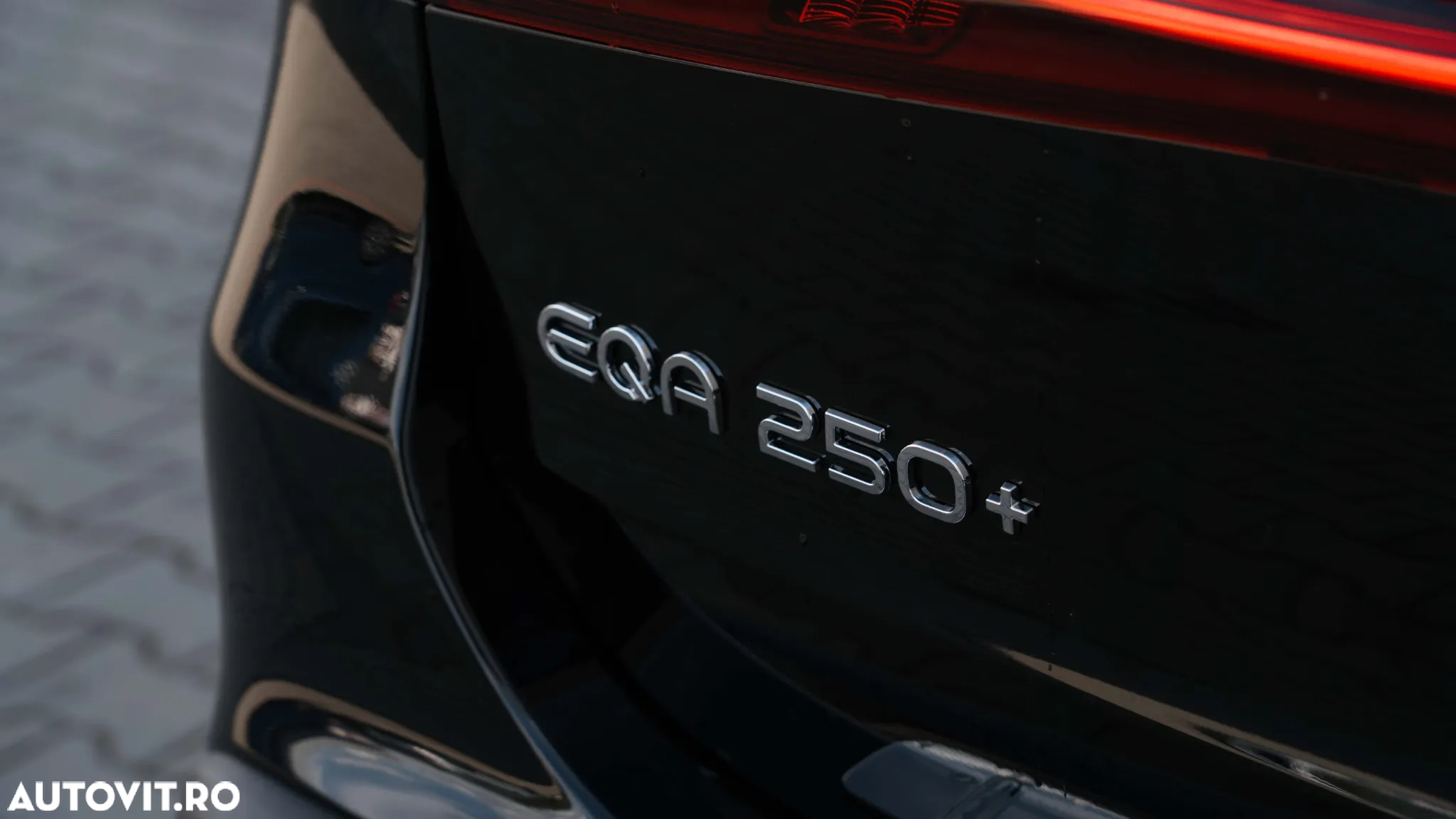 Mercedes-Benz EQA 250+ Electric Art - 7