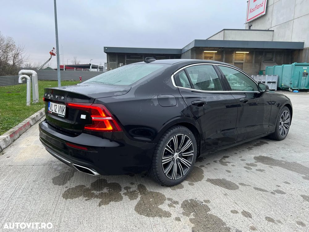 Volvo S60 T8 Recharge AWD Geartronic Inscription - 3