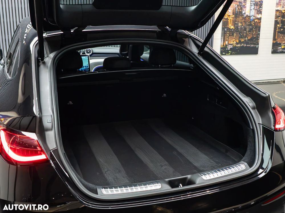 Mercedes-Benz GLC Coupe 220 d 4Matic 9G-TRONIC AMG Line Advanced - 22