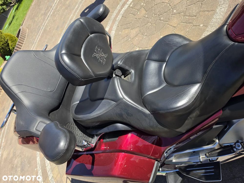 Honda GL - 10