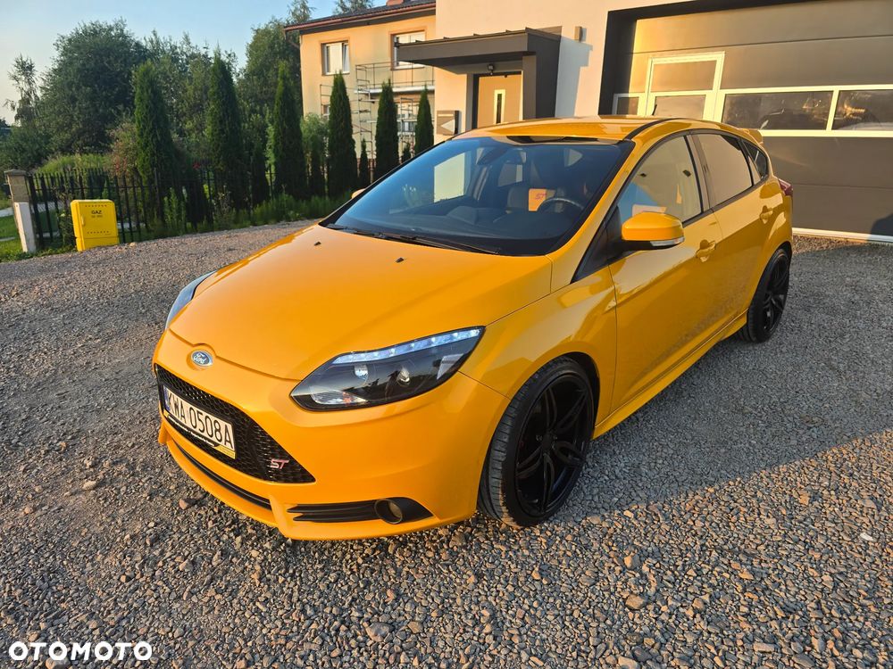 Ford Focus 2.0 EcoBoost ST - 2
