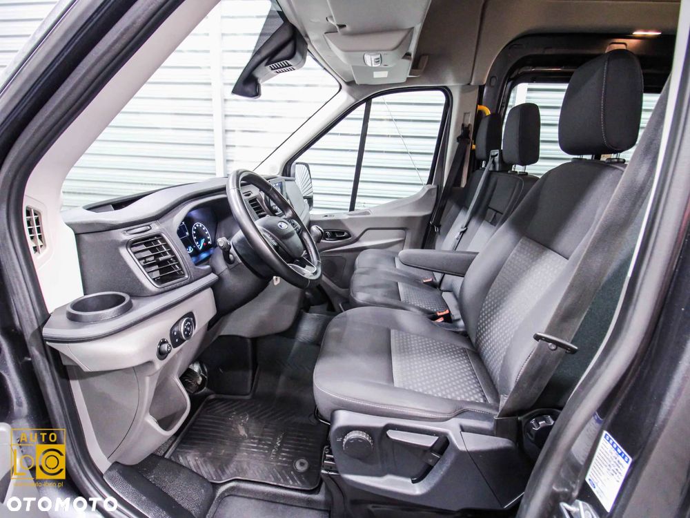 Ford TRANSIT BRYGADÓWKA 6 OSÓB - 10