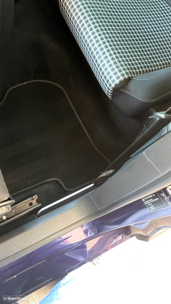 VW Scirocco 2.0 TDI Sport - 34