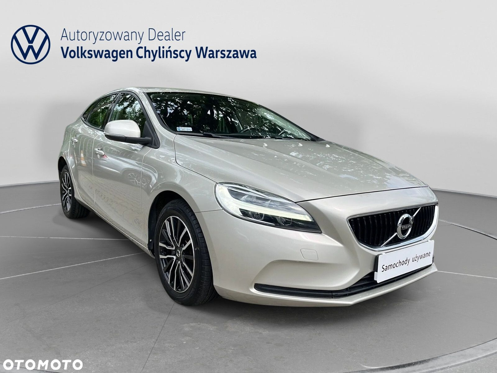 Volvo V40 D3 Drive-E Momentum - 8