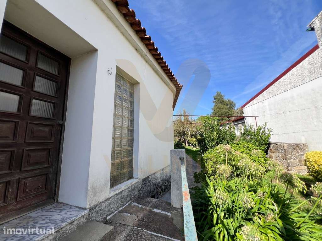 Moradia T4 c/ Espaço Comercial e Terreno | Lanheses - Viana do Castelo - Grande imagem: 5/50