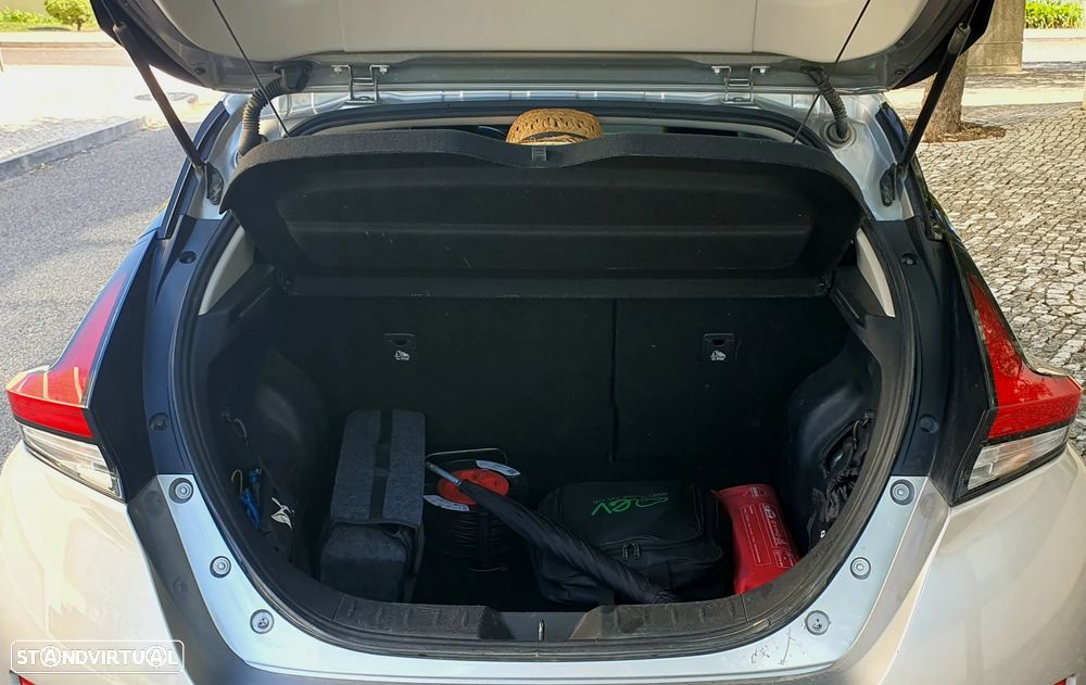 Nissan Leaf N-Connecta - 10