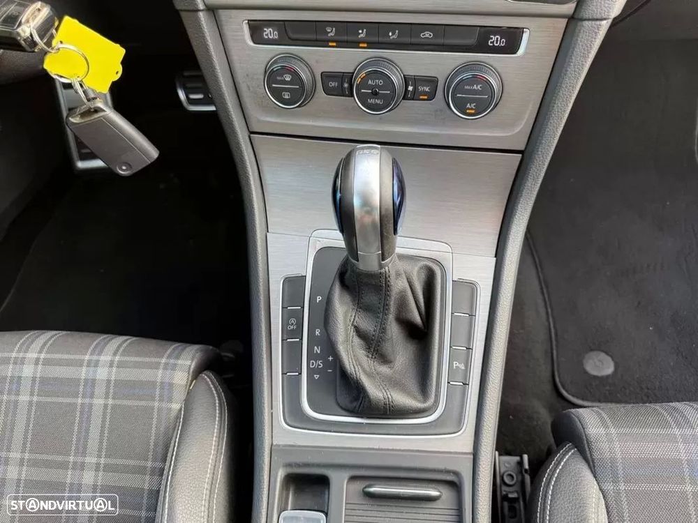 VW Golf 1.6 TDI BlueMotion DSG Cup - 20