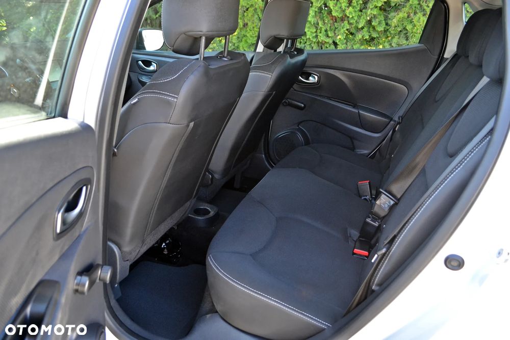 Renault Clio - 21