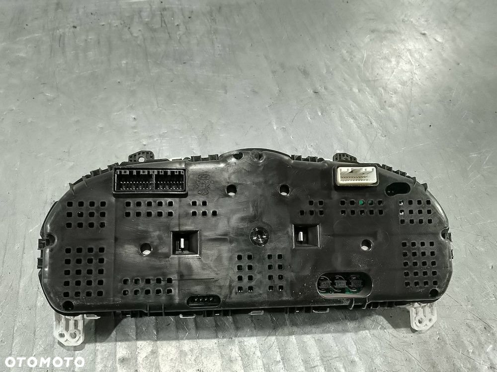 LICZNIK HYUNDAI I30 I 940003-2R030 1.4 16V - 4