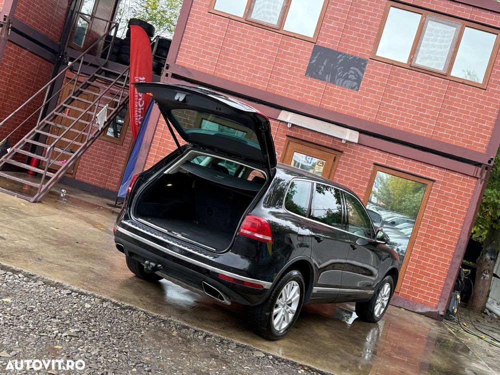 Volkswagen Touareg - 25