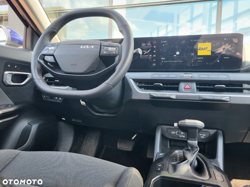 Kia K4 - 11