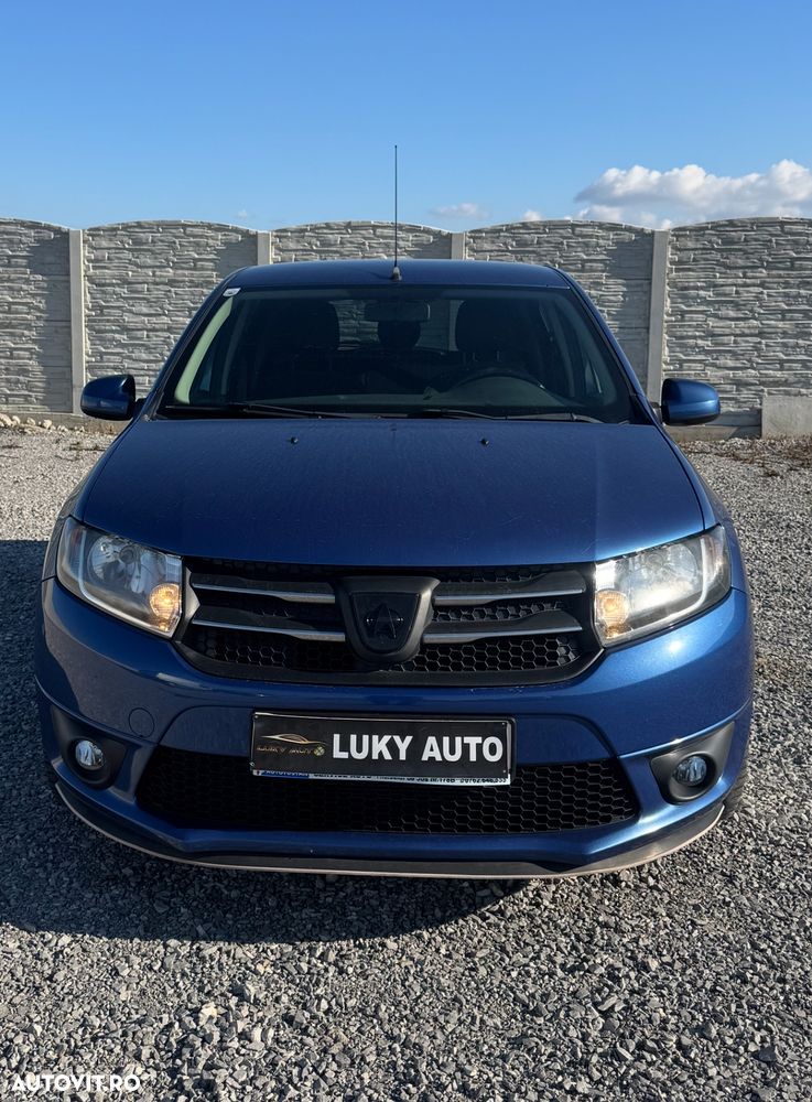 Dacia Sandero - 8