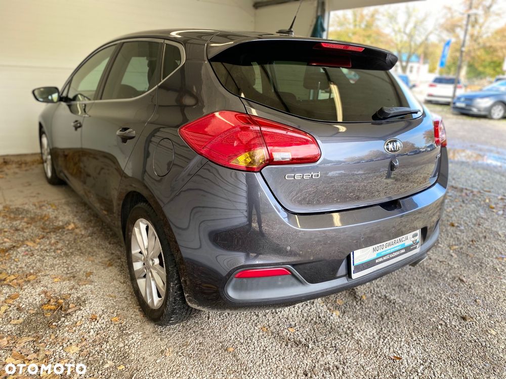 Kia Ceed Cee'd 1.6 CRDi M - 25