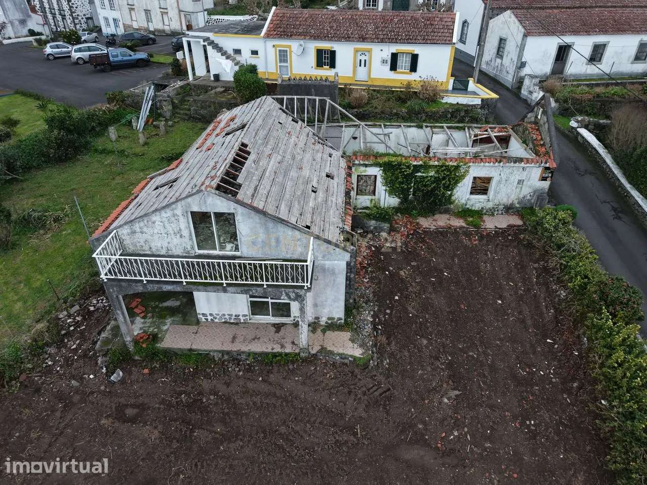 Ruína à Venda na Ilha das Flores – Projeto Aprovado com Vista Mar - Grande imagem: 3/24