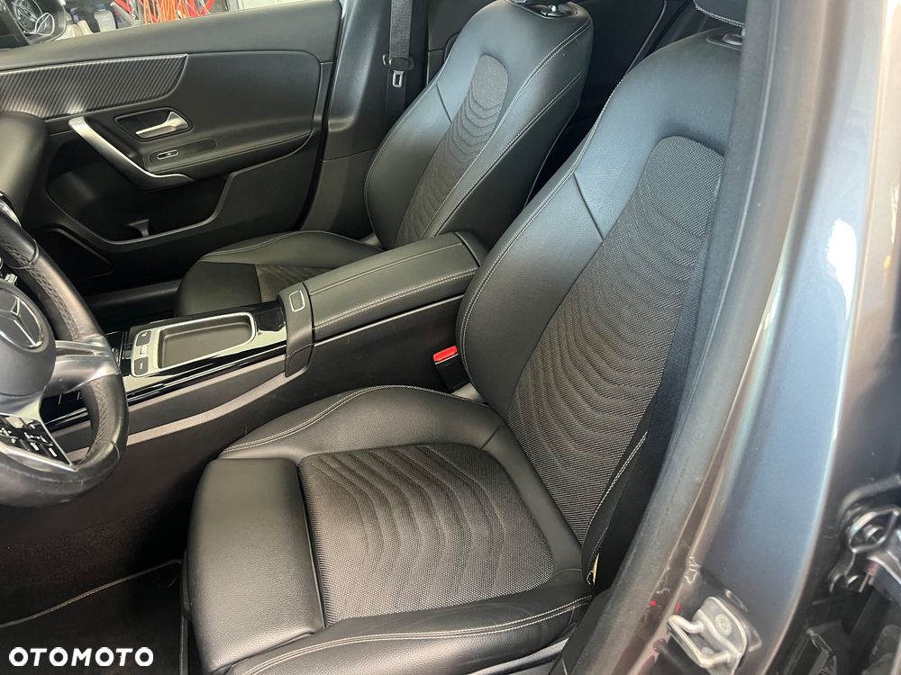 Mercedes-Benz Klasa A 200 d 8G-DCT Special Edition - 7