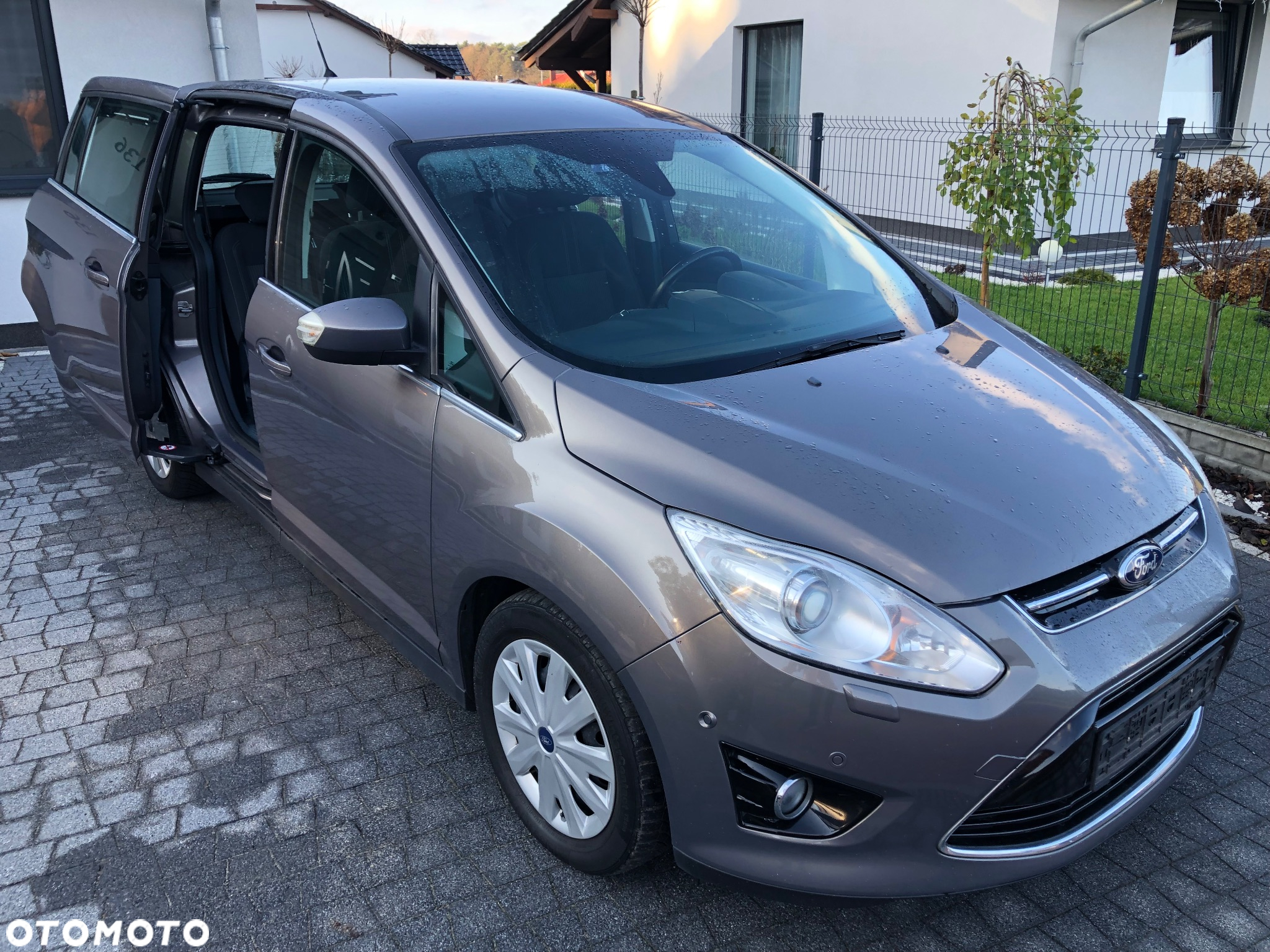 Ford Grand C-MAX - 7