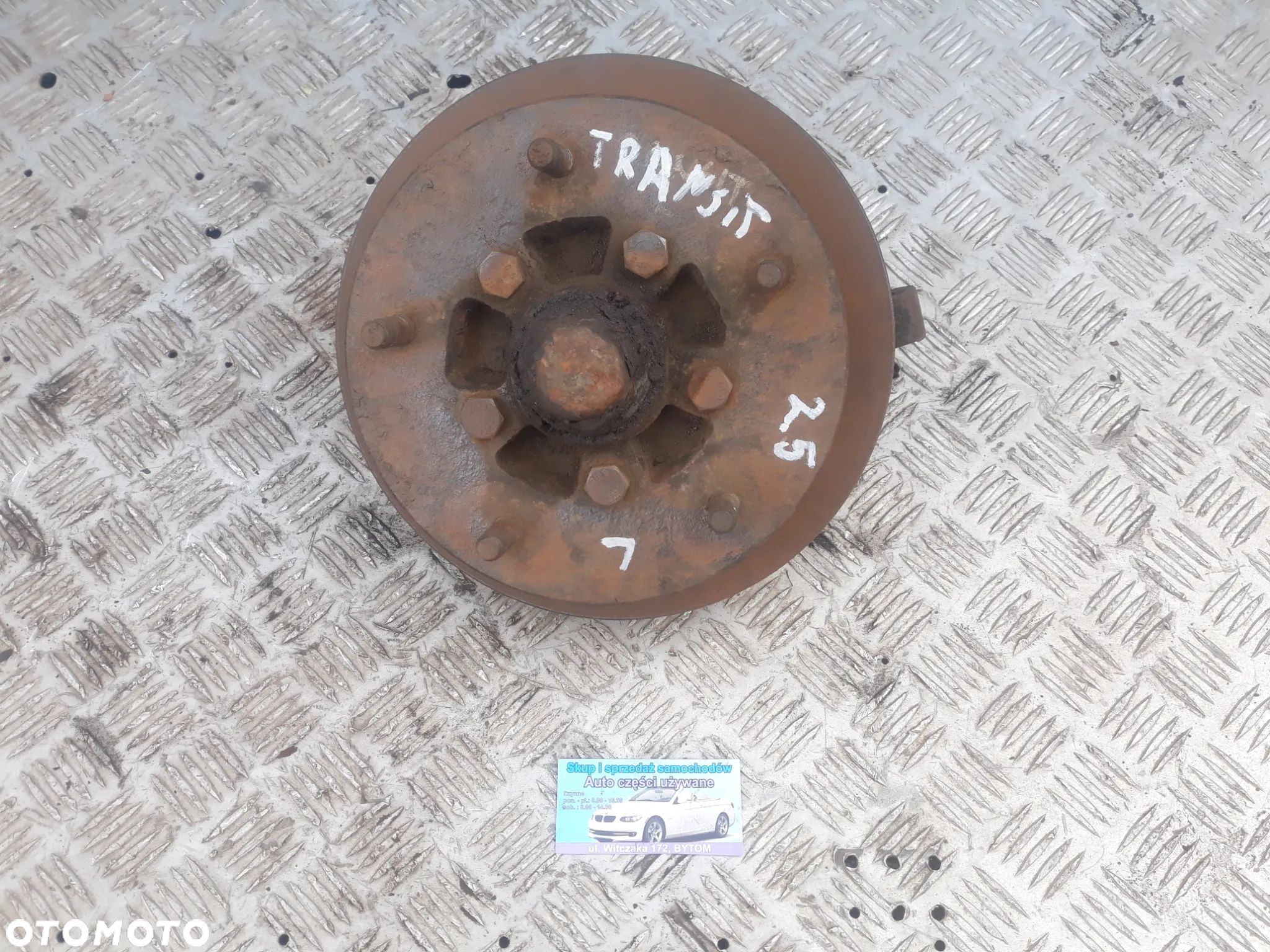 ZWROTNICA LEWA FORD TRANSIT 2,5D  15' - 1