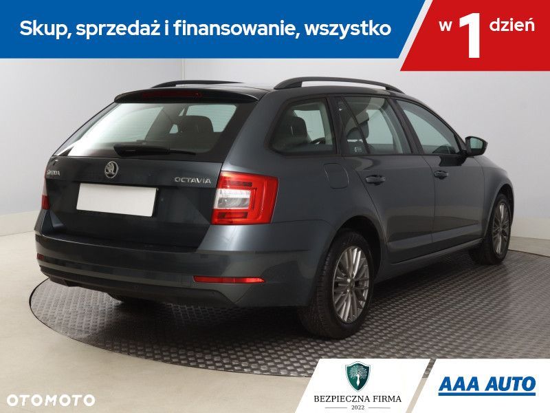 Skoda Octavia - 7