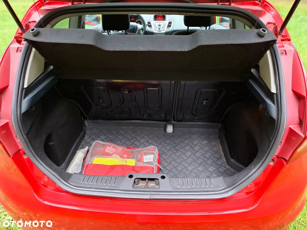 Ford Fiesta 1.6 TDCi Sport - 9