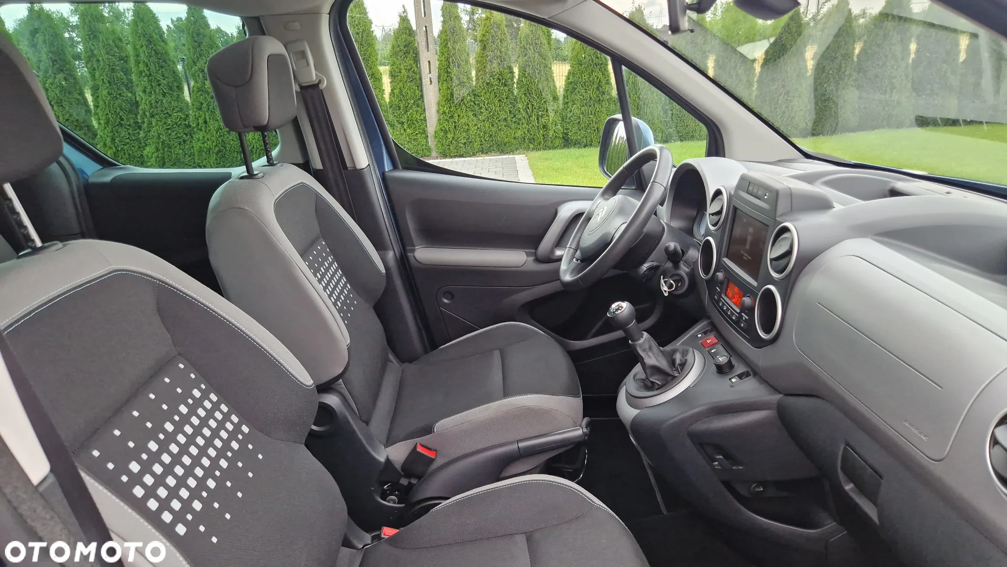 Citroën Berlingo Multispace BlueHDi 100 SELECTION - 10