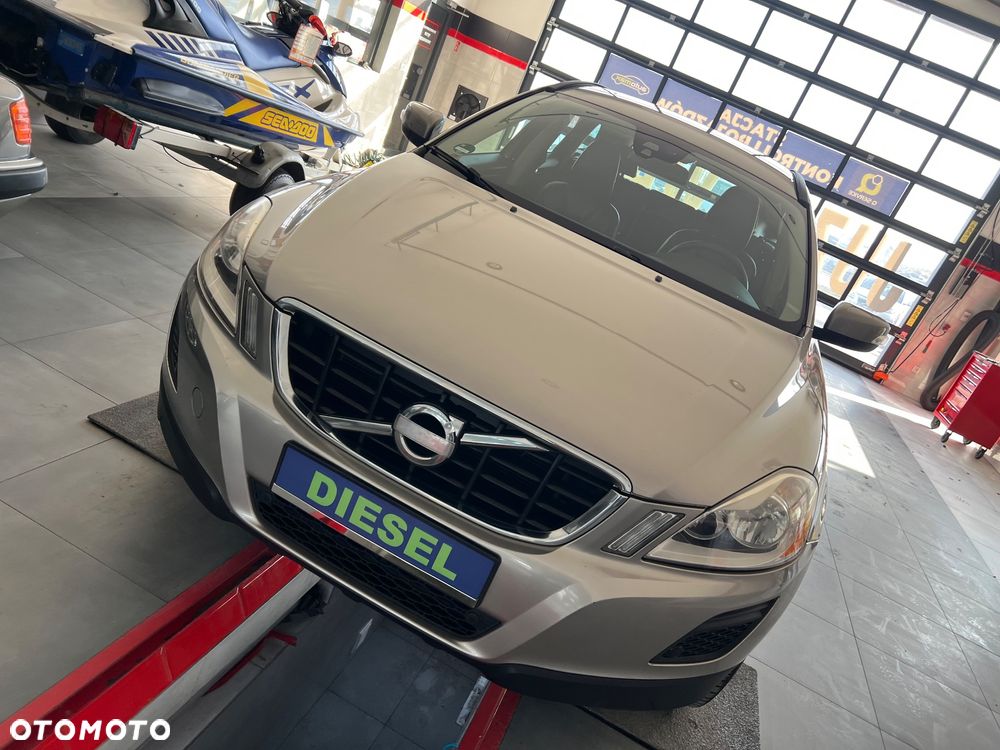Volvo XC 60 D5 AWD RDesign - 3