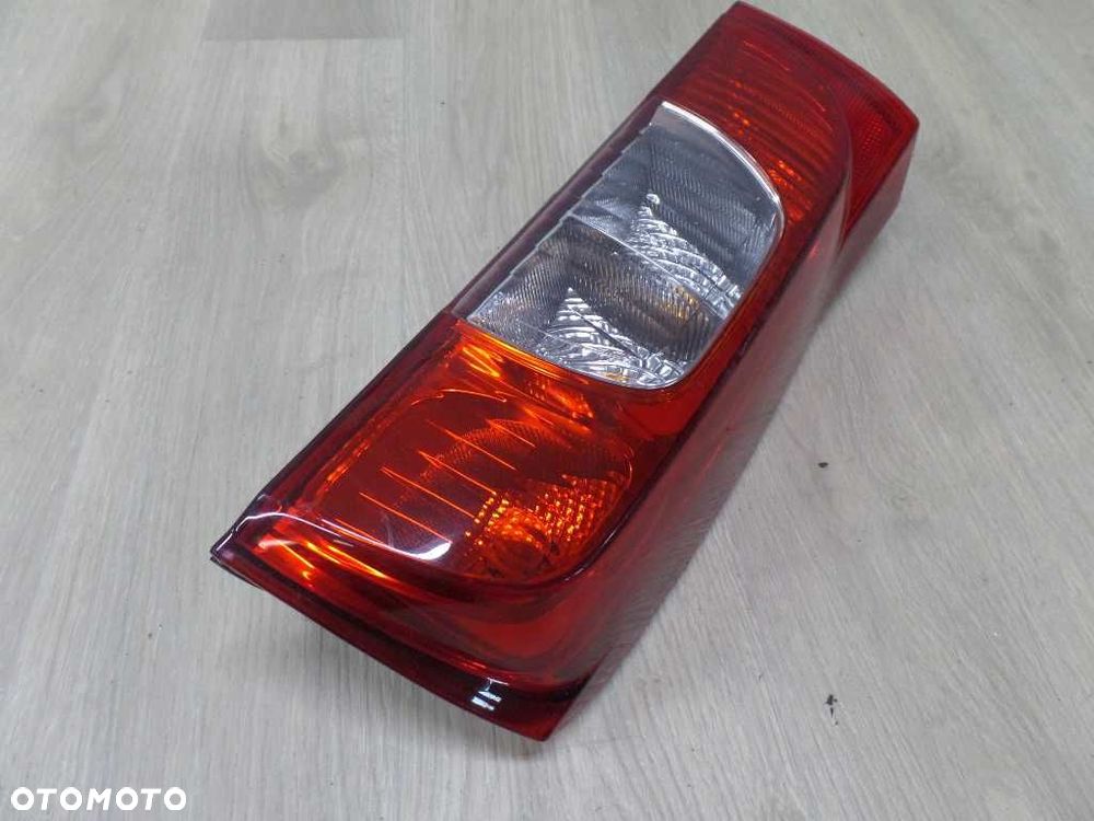 FIAT FIORINO NEMO QUBO LAMPA TYL LEWA 1358250080 KLAPA KOMBI  07-16 - 3