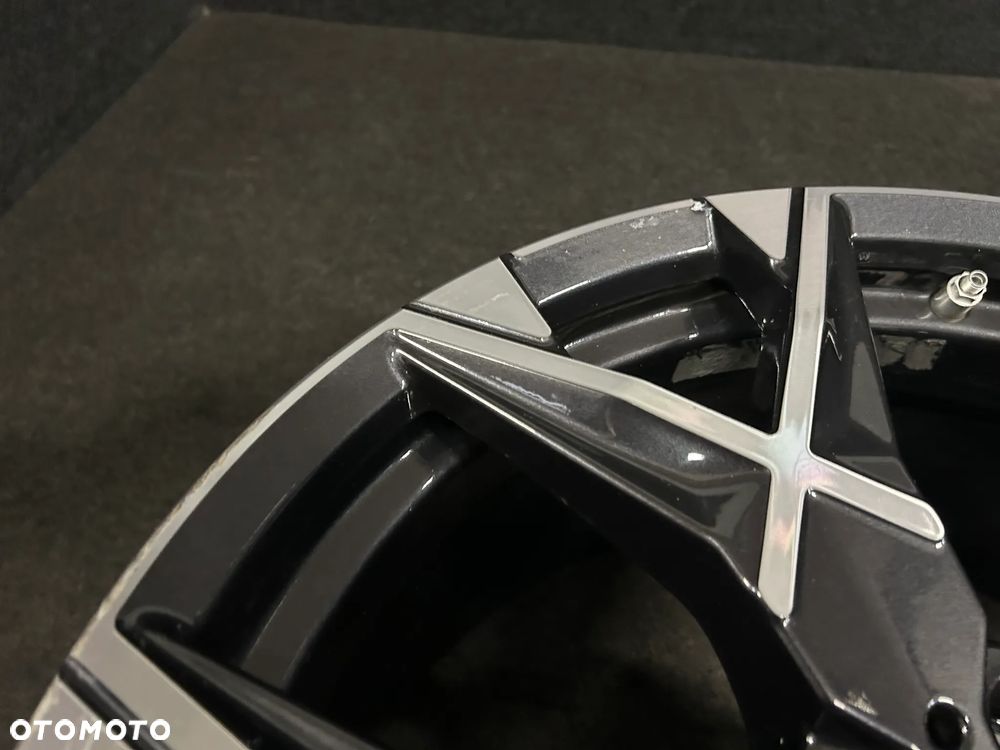 Alufelga BMW X3 G45 M-Pakiet 19 cali 5x112 1szt. 5A6F100 - 5