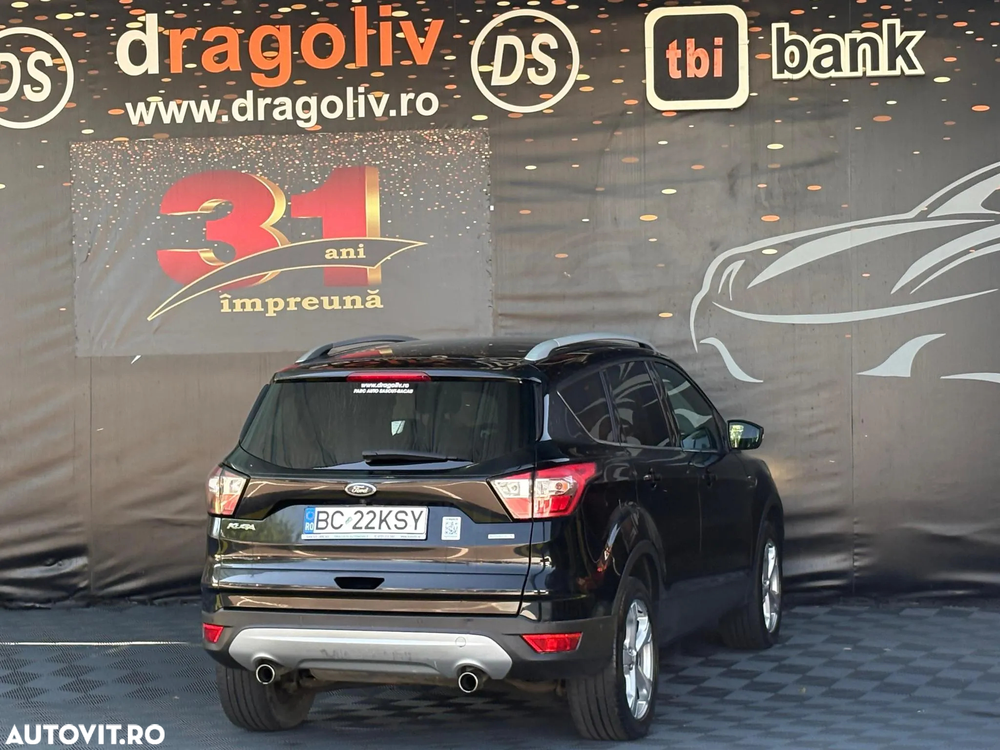 Ford Kuga - 3