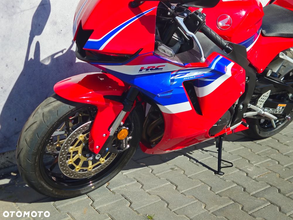Honda CBR - 12