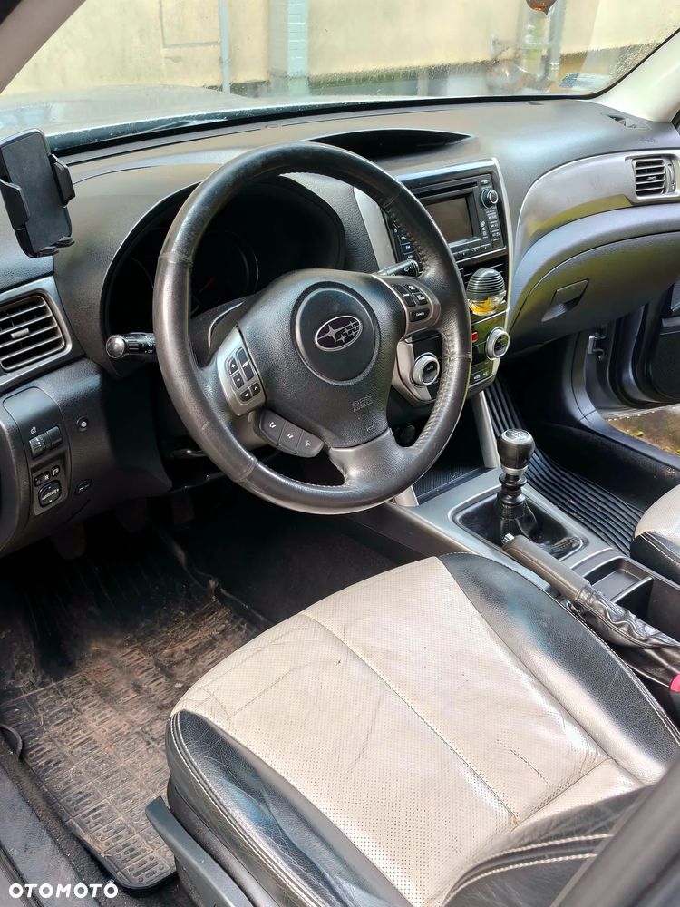 Subaru Forester 2.0D XC 000 Euro5 - 17