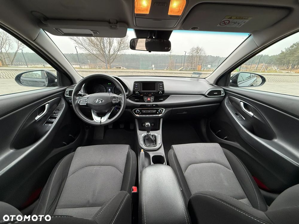 Hyundai i30 1.4 Classic + - 5