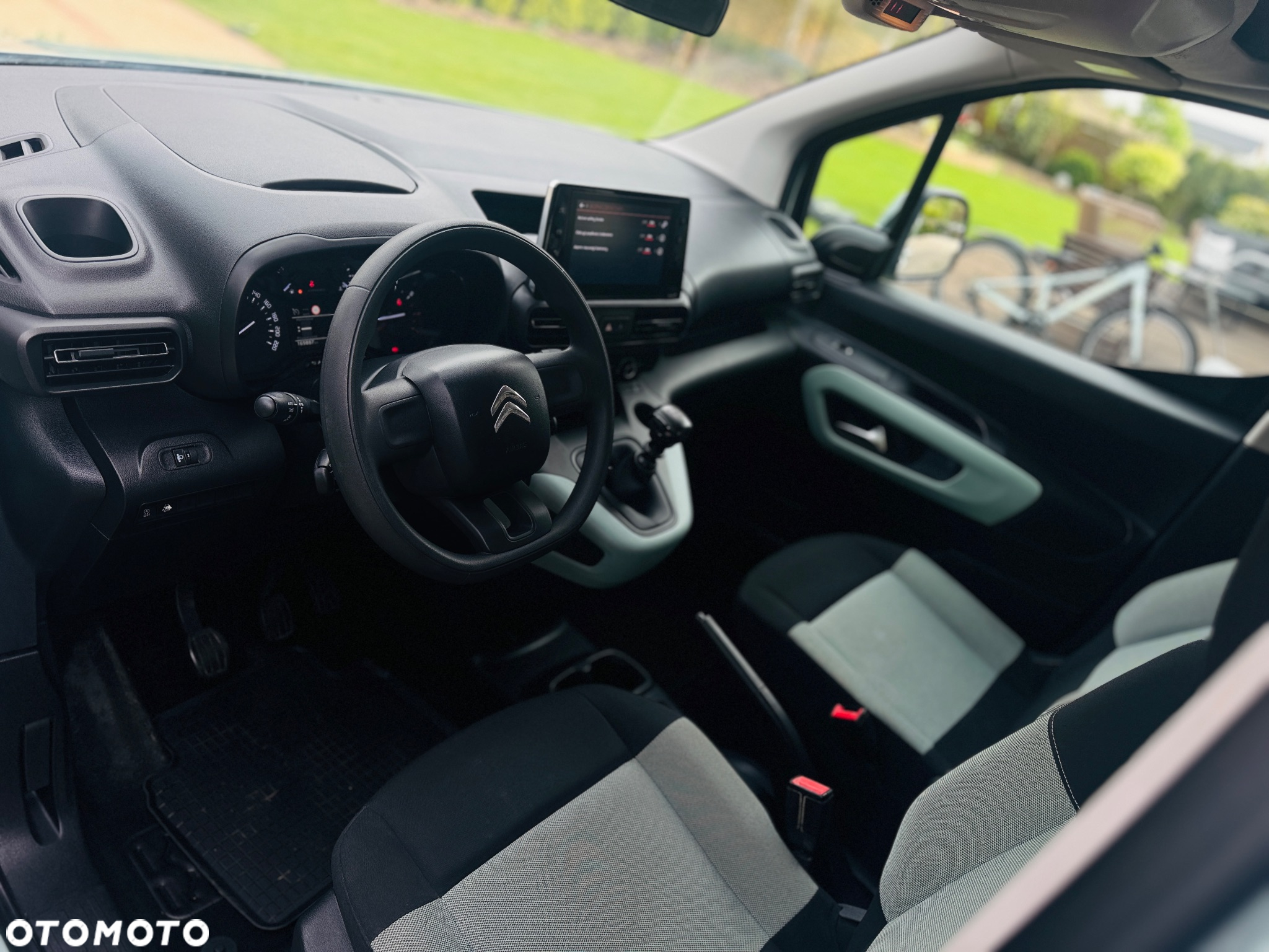 Citroën Berlingo M BlueHDi 130 SHINE - 15