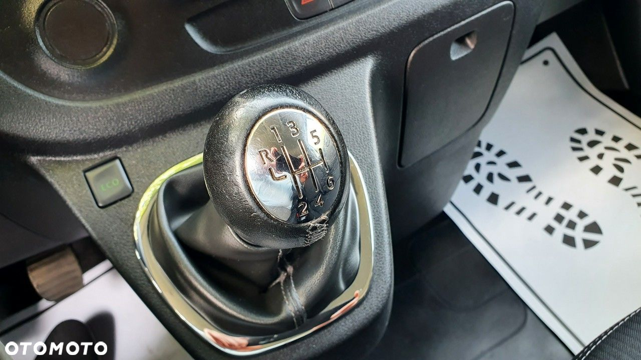 Renault Trafic - 29