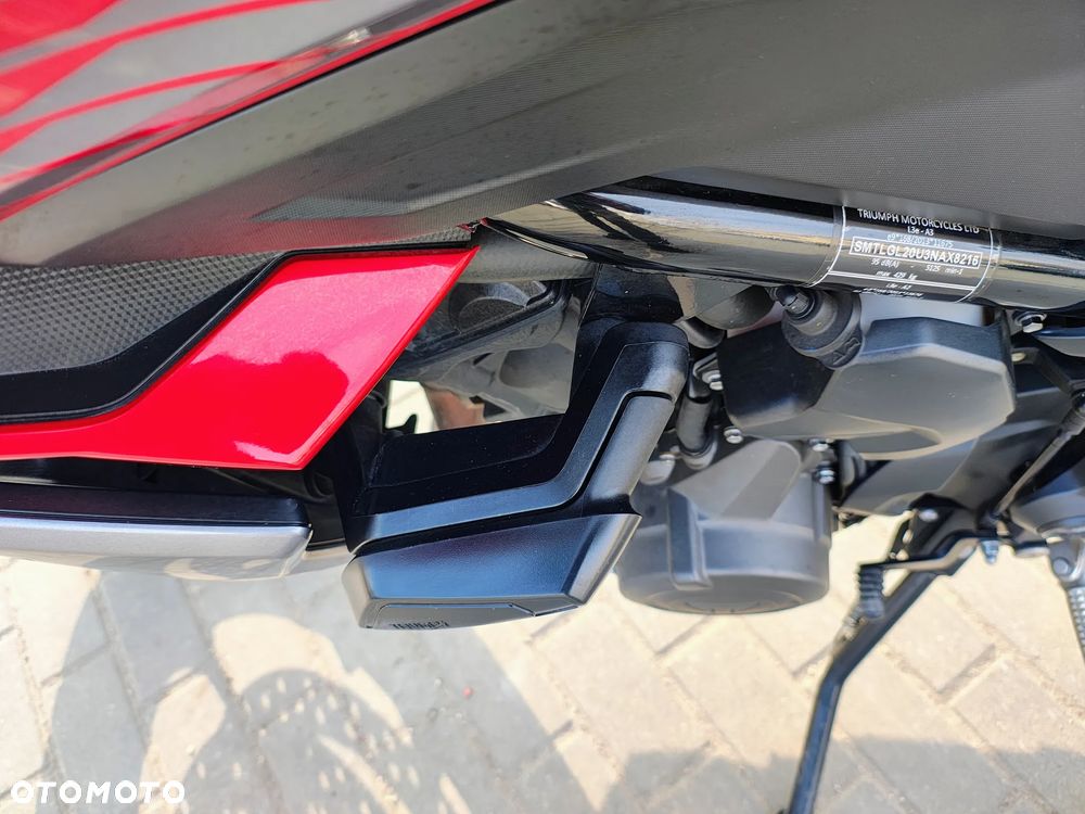 Triumph Tiger - 33