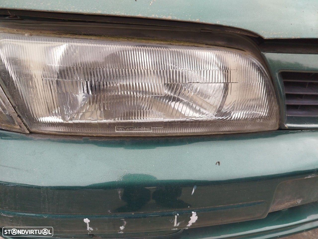Ótica / farol direita NISSAN Almera I Sedan (N15) - 1