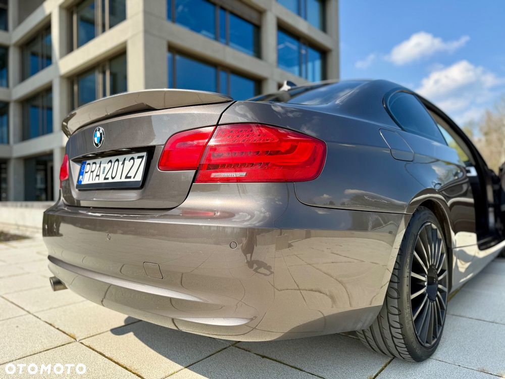 BMW Seria 3 320d - 13