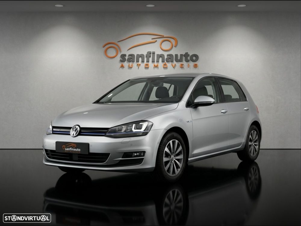 VW Golf 1.6 TDi Highline - 10