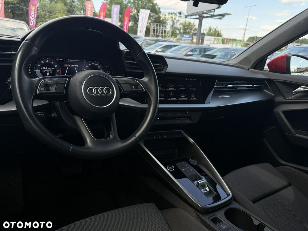 Audi A3 Sportback - 16