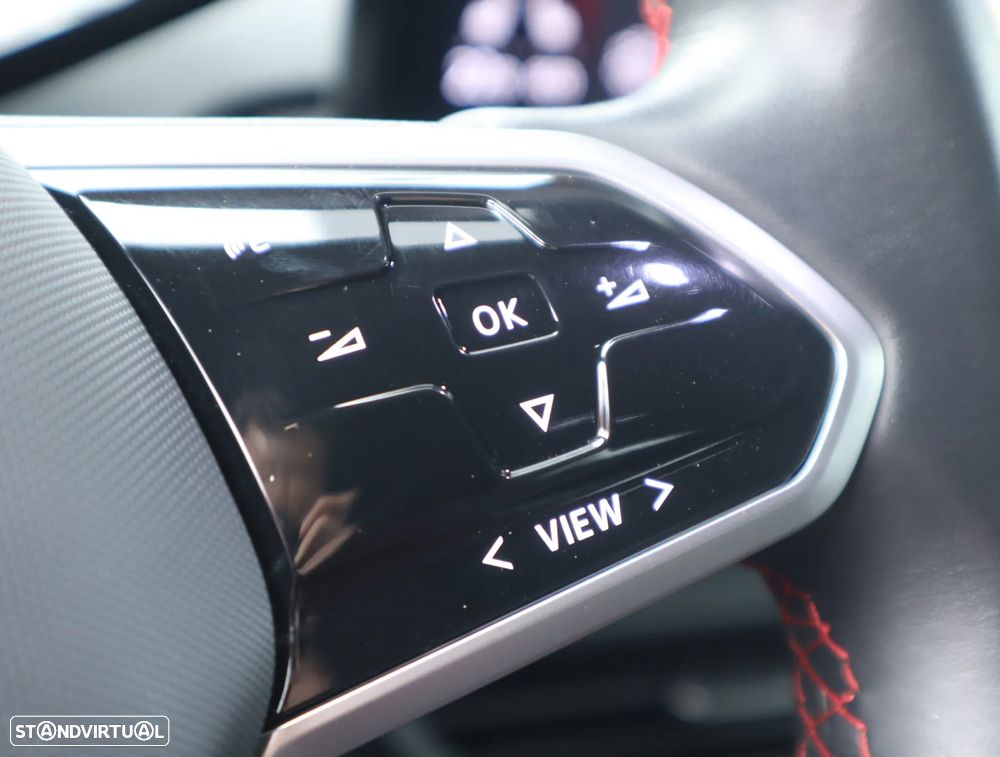 VW ID.4 4Motion GTX - 39