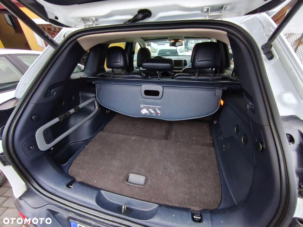 Jeep Cherokee 2.0 MJD Active Drive II Limited - 16