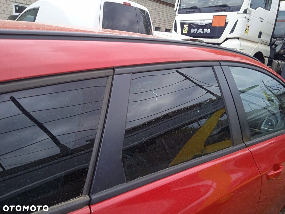 Szyba Lewych Prawych Przednich Tylnych Drzwi Opel Astra IV Kombi - 1