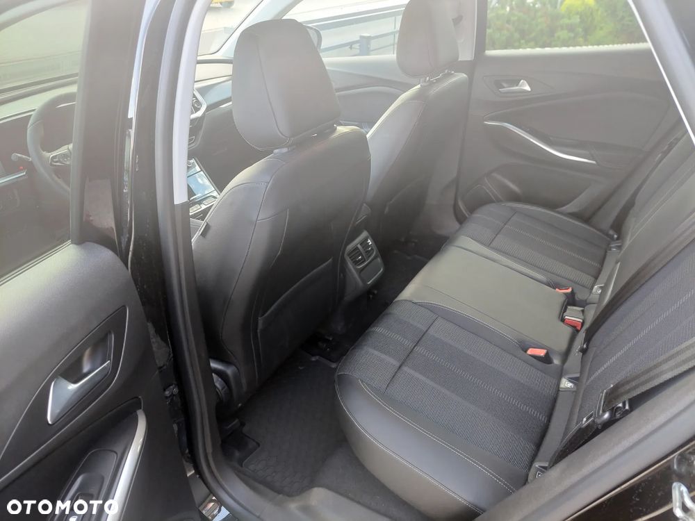 Opel Grandland X 1.2 T Elite S&S - 9