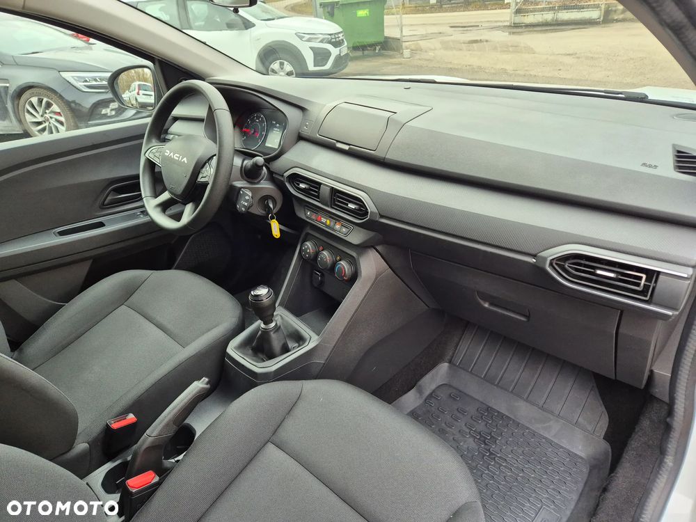 Dacia Jogger 1.0 TCe Essential - 18