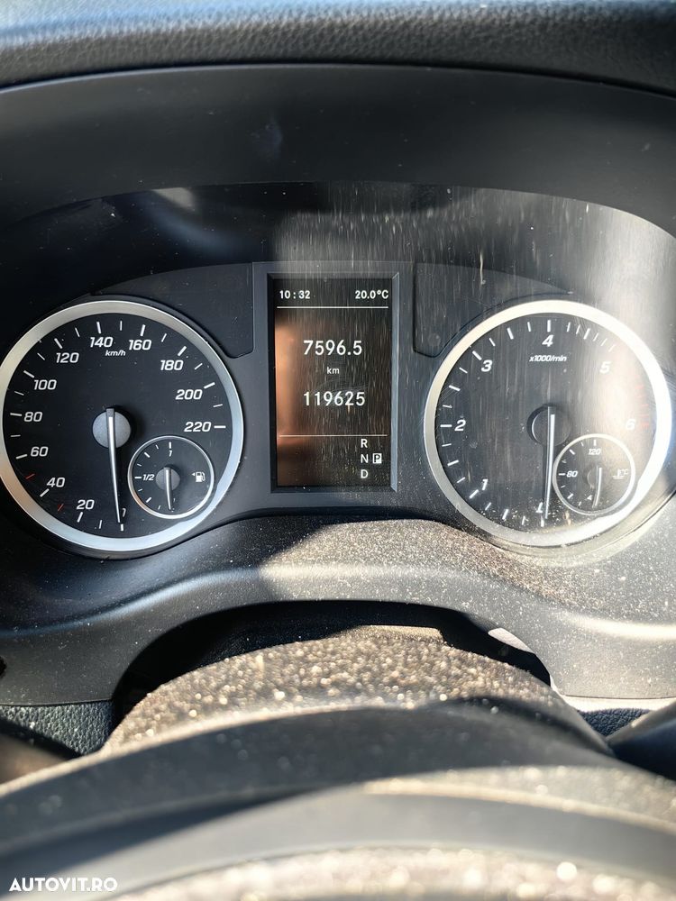 Mercedes-Benz Vito 119 D - 6