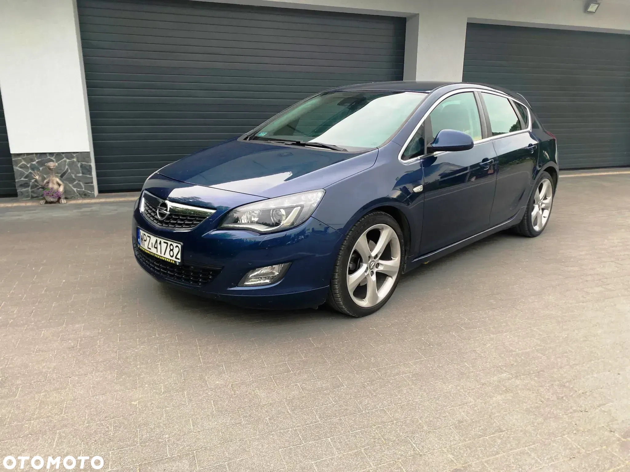 Opel Astra - 2