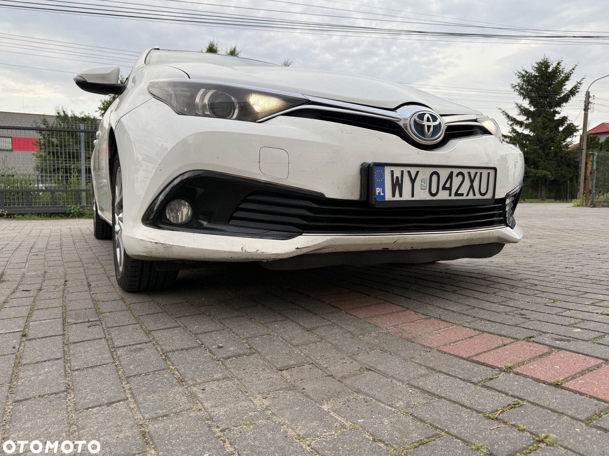 Toyota Auris Hybrid 135 Comfort - 1