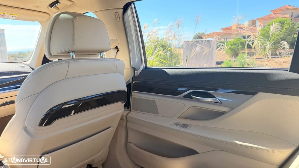 BMW 730 - 17